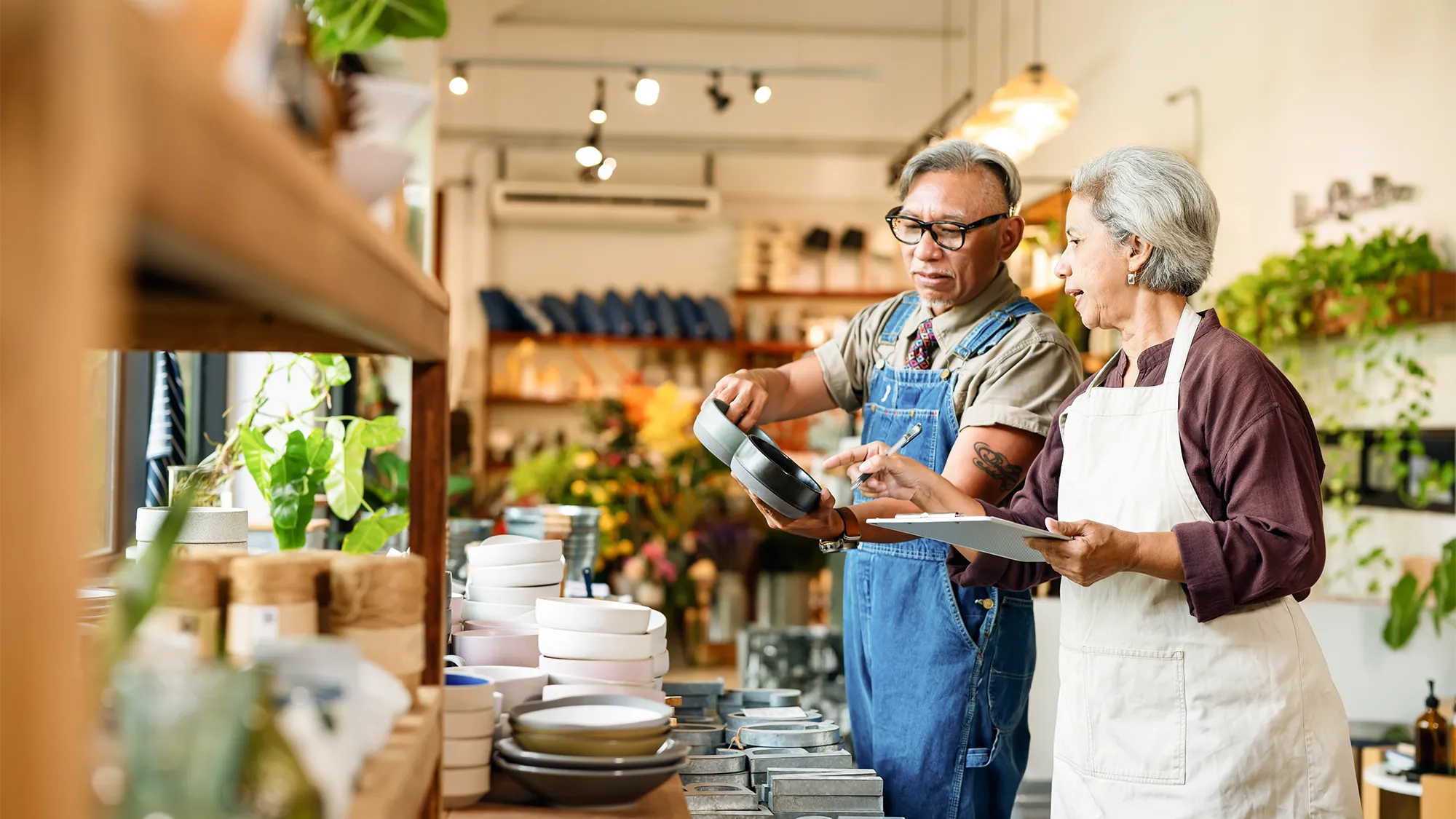 small business owners plant shop